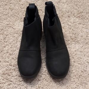 Sorel Women's Chelsea Ankle Booties